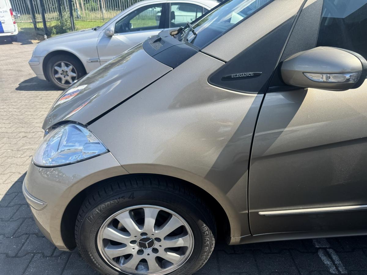 Mercedes A Klasse W169 original Kotfl&uuml;gel vorn links 791 D&uuml;nenbeige Bj.2007